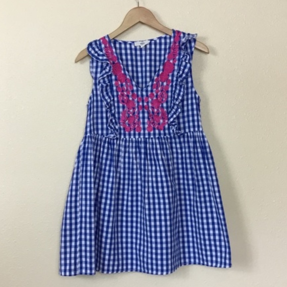 ENTRO Embroidered Sleeveless Tunic